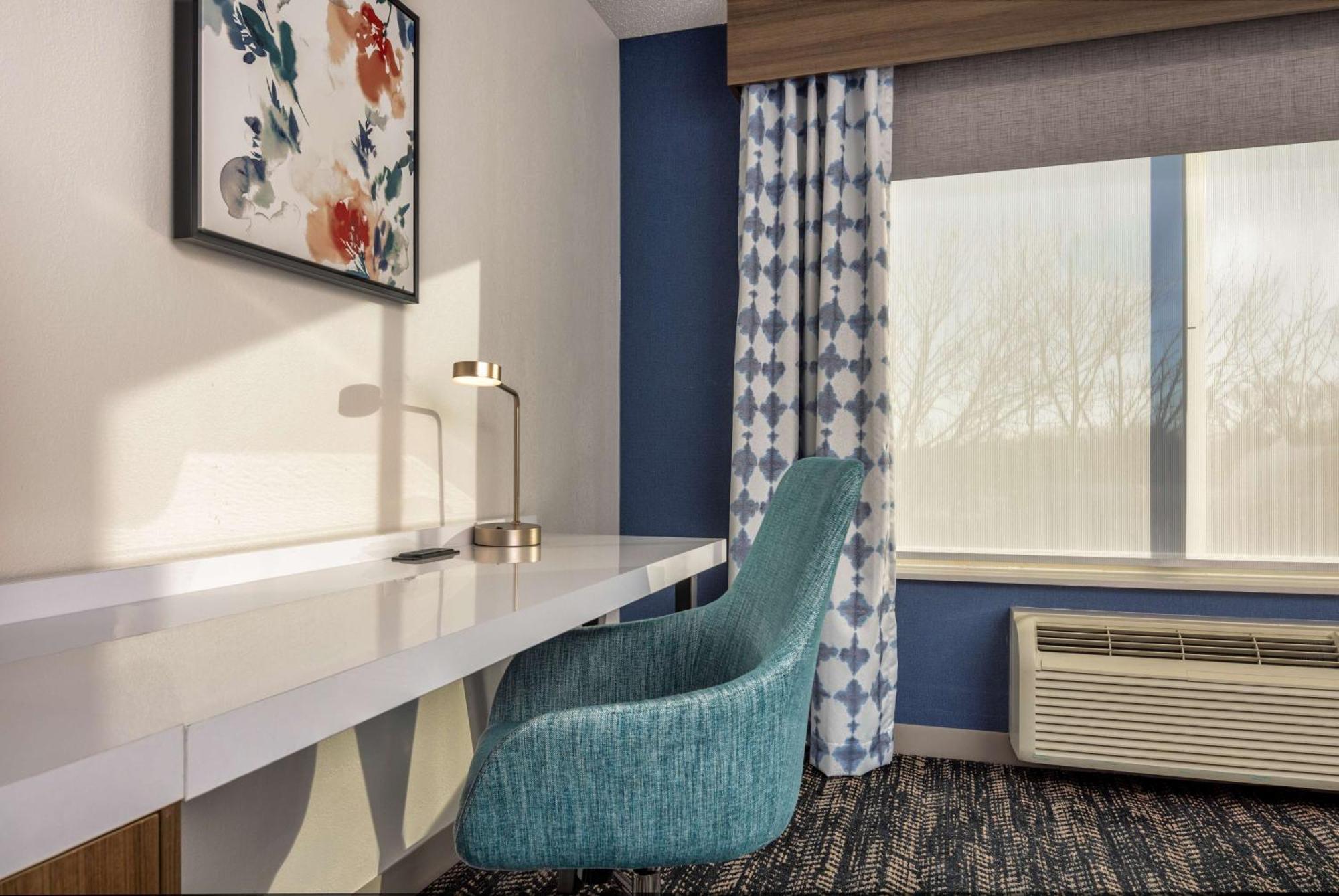 Hilton Garden Inn Oakbrook Terrace Eksteriør bilde