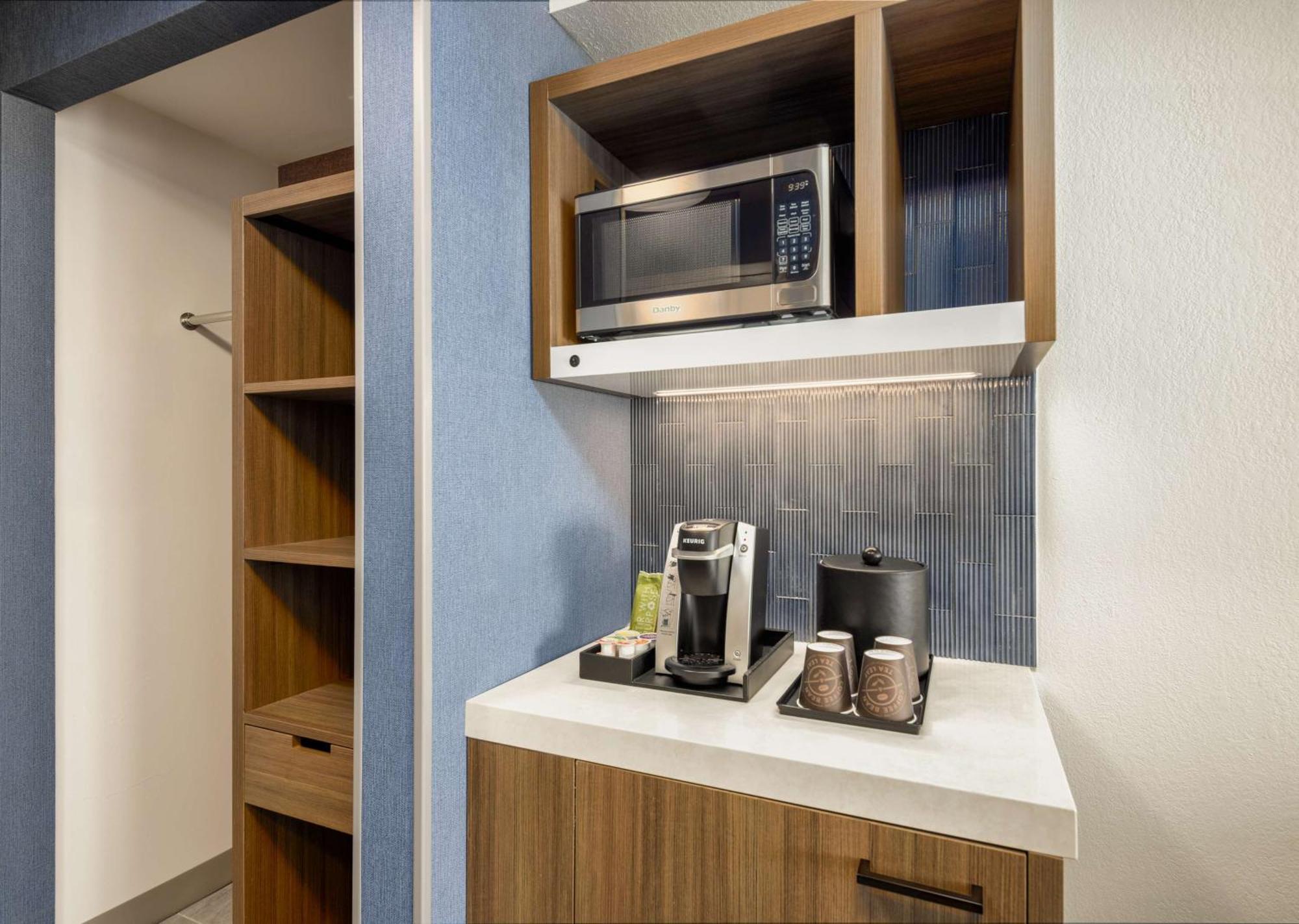 Hilton Garden Inn Oakbrook Terrace Eksteriør bilde