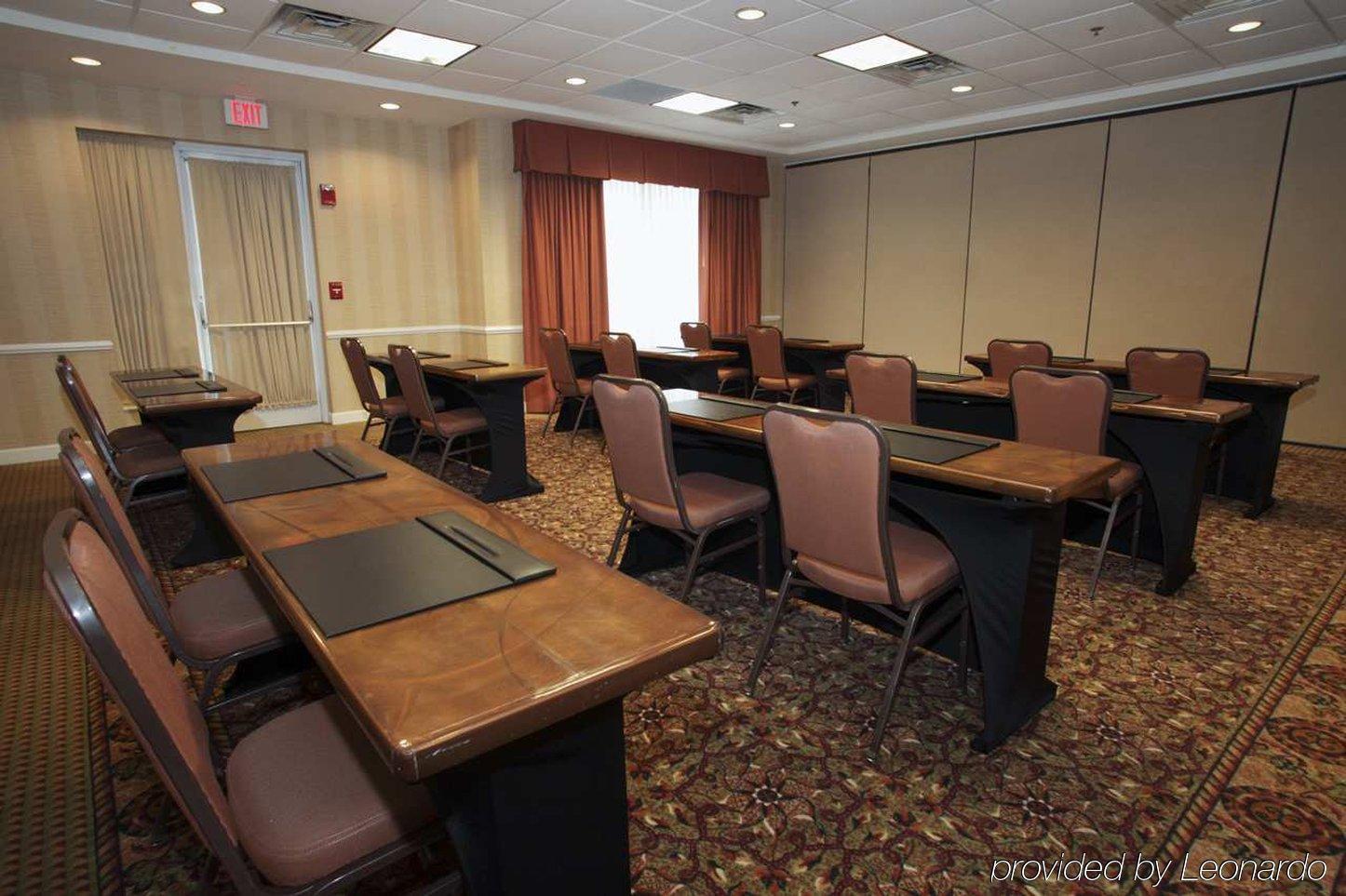 Hilton Garden Inn Oakbrook Terrace Eksteriør bilde